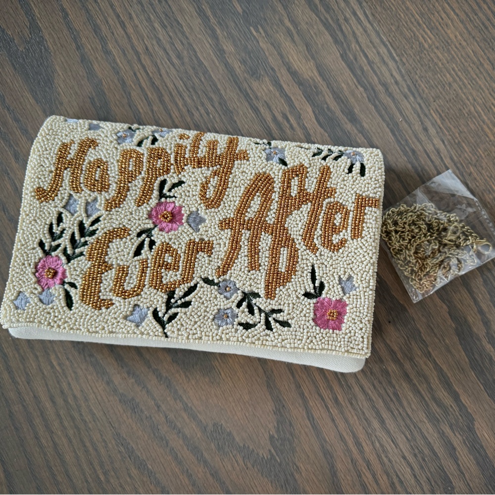 Beaded Bridal Purse “Happily Ever After”